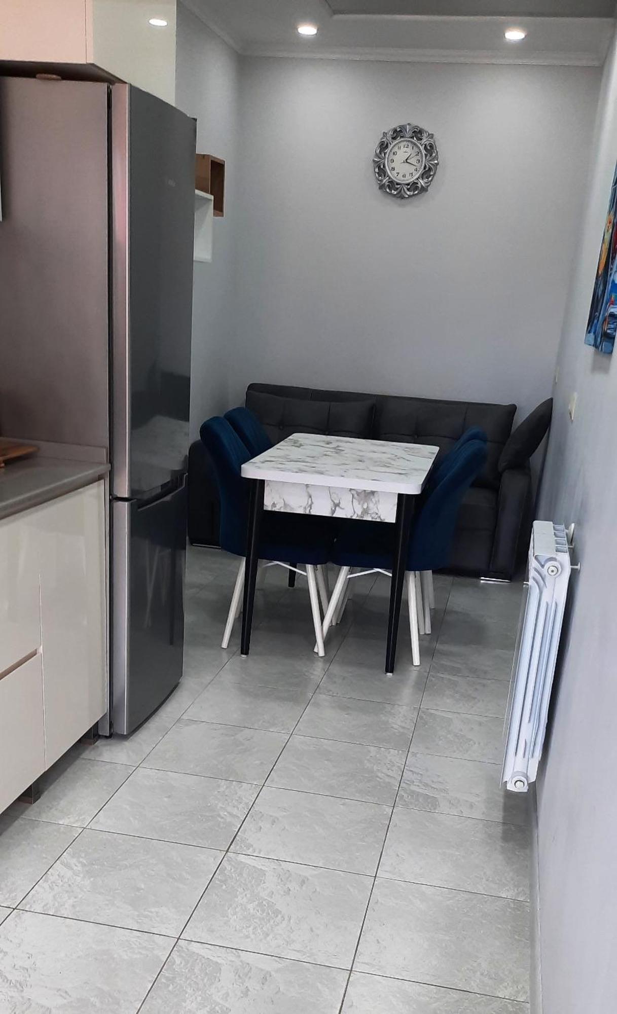Apartment Desi With Sea View On The Beach In Batumi Exterior foto
